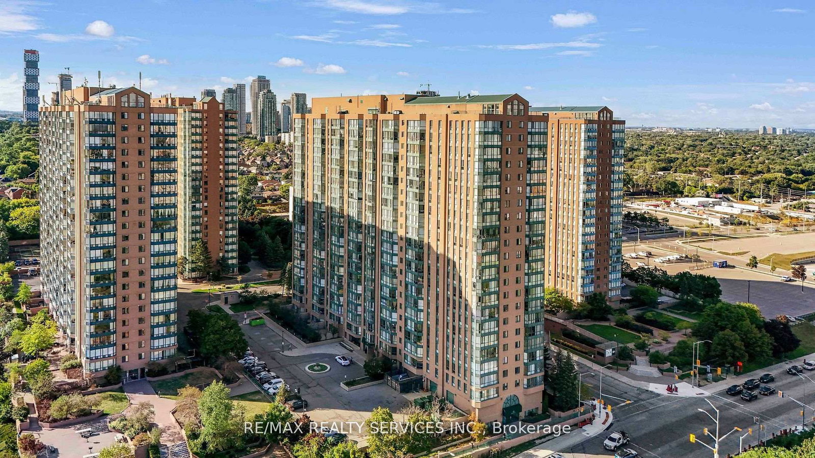 145-hillcrest-avenue-mississauga-ontario-w12526618