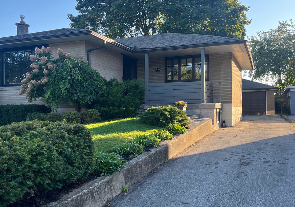390-st-augustine-drive-w-oakville-ontario-w12527252