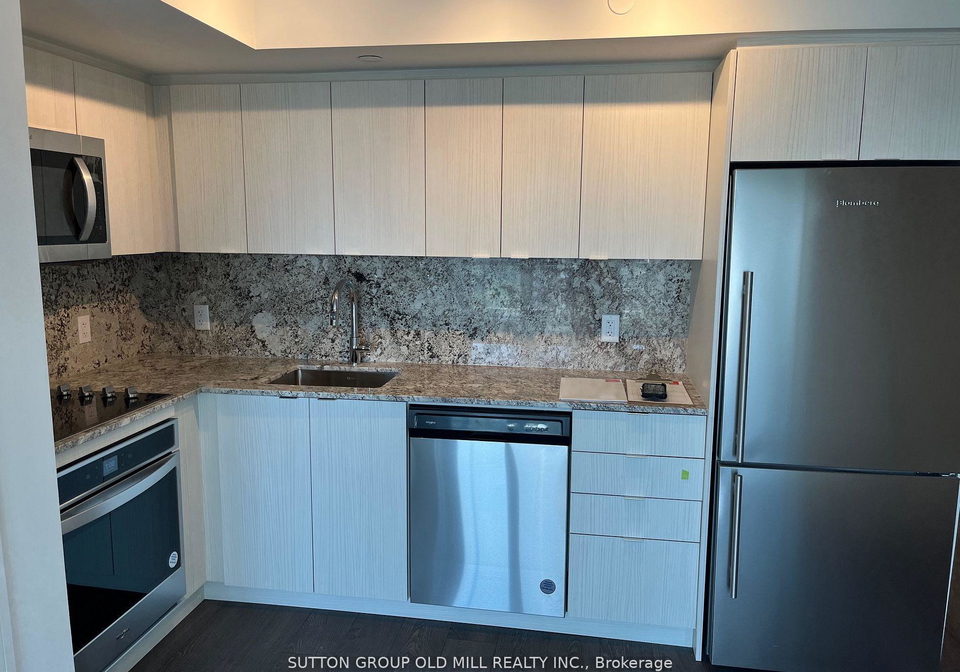 5-mabelle-avenue-etobicoke-ontario-w12527514