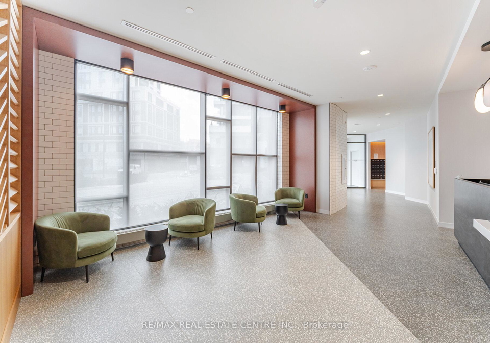2495-eglinton-avenue-mississauga-ontario-w12527546