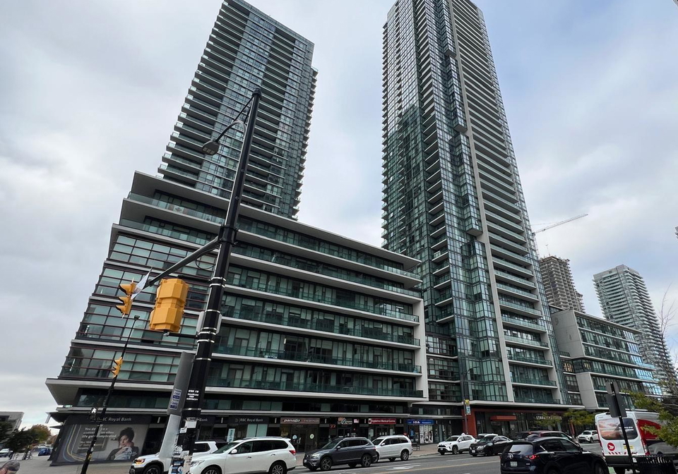 4070-confederation-parkway-mississauga-ontario-w12527570