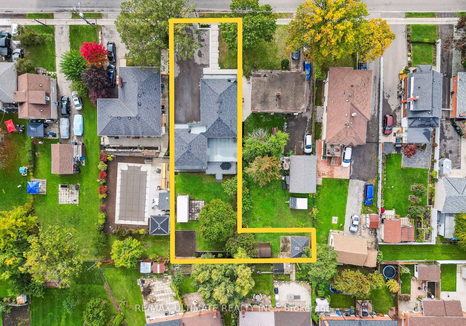 212-queenslea-avenue-north-york-ontario-w12527630