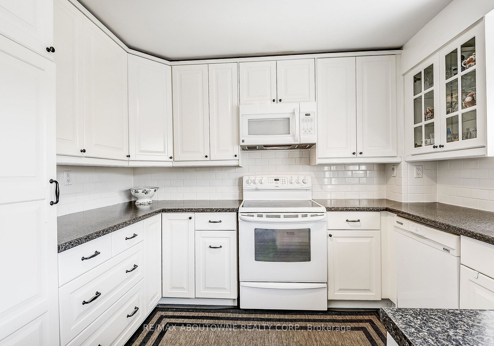 235-bronte-street-s-milton-ontario-w12527864