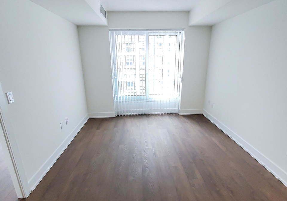 9-mabelle-avenue-etobicoke-ontario-w12528408