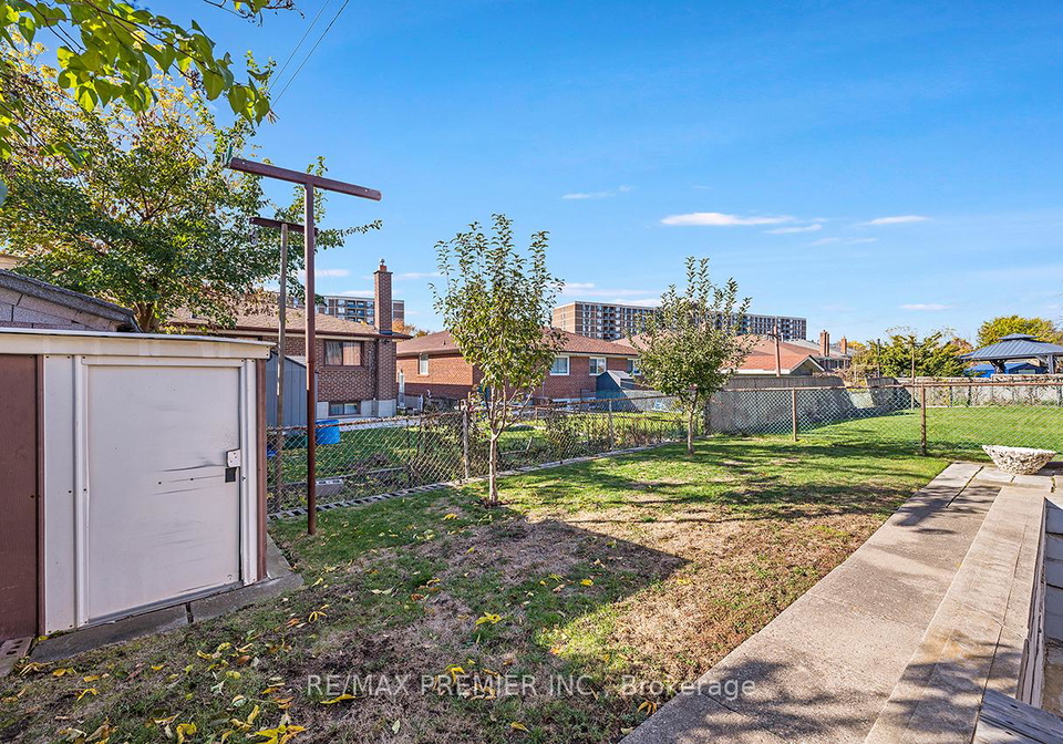 20-grenadine-court-york-ontario-w12529446