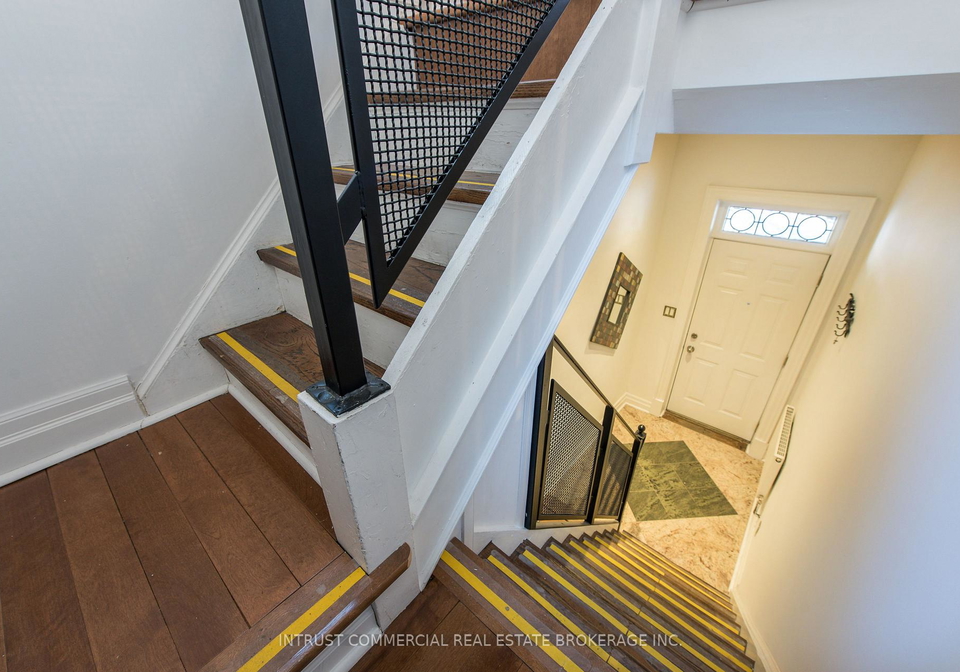 4a-wendover-road-etobicoke-ontario-w12529478
