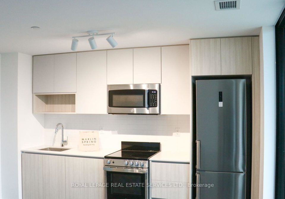 799-the-queensway-etobicoke-ontario-w12529888