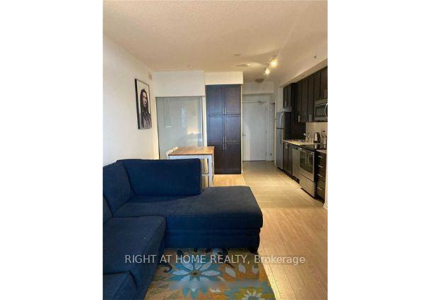 830-lawrence-avenue-w-north-york-ontario-w12529936