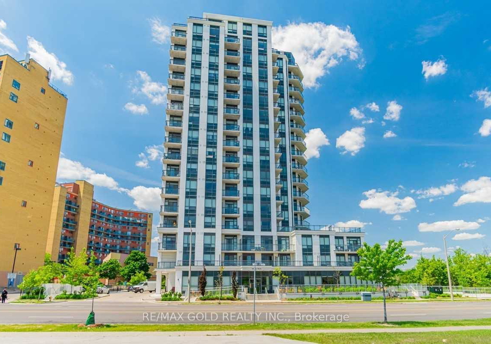 840-queens-drive-north-york-ontario-w12530252