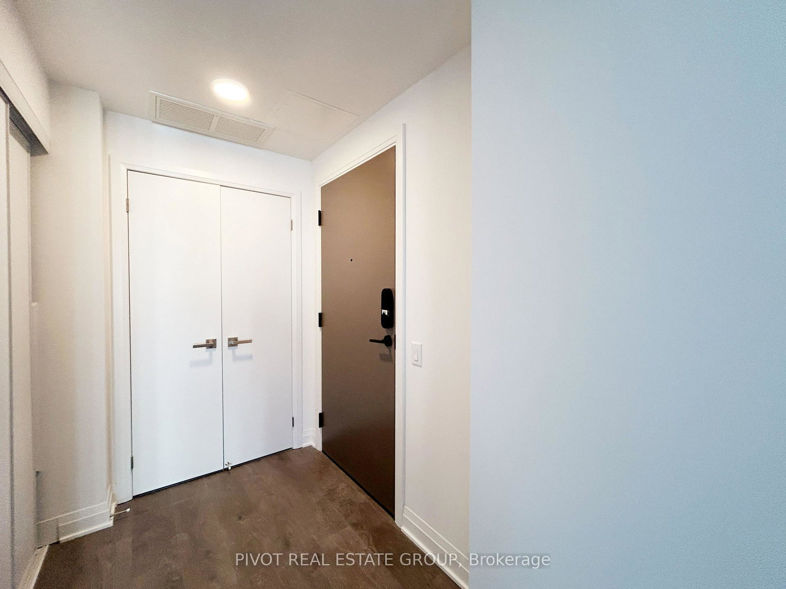 4015-the-exchange-street-mississauga-ontario-w12530614