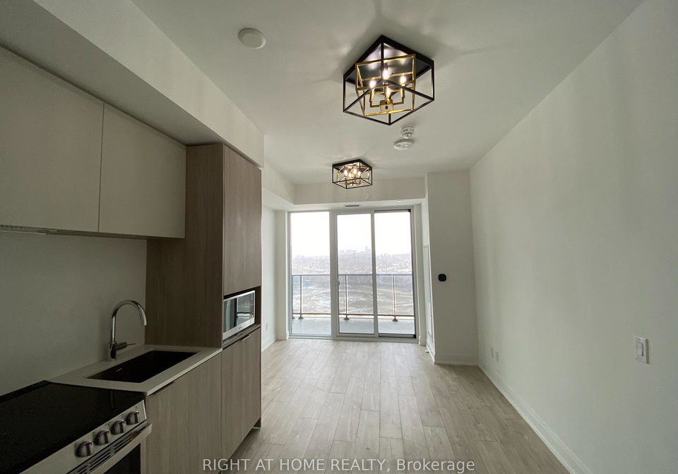 70-annie-craig-drive-etobicoke-ontario-w12531246