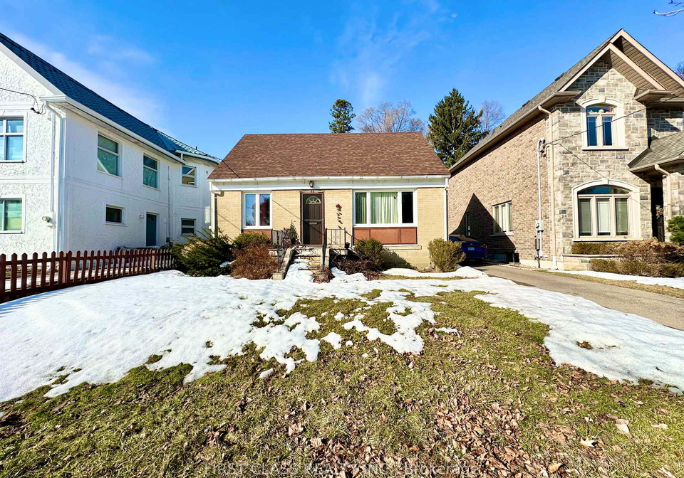 82-hillcroft-drive-etobicoke-ontario-w12531674
