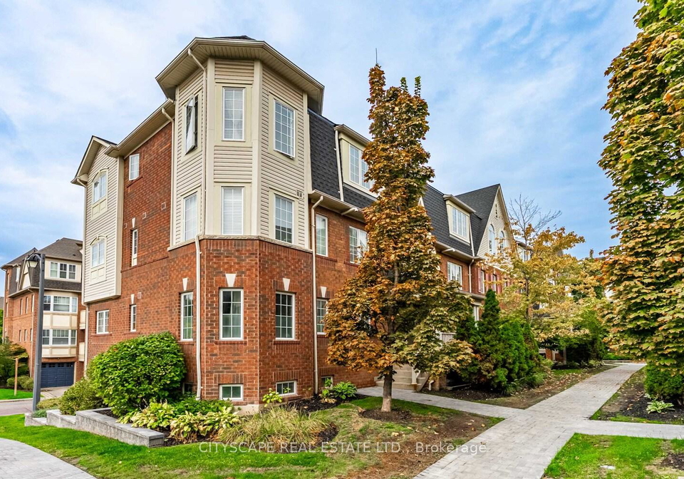700-neighbourhood-circle-mississauga-ontario-w12531782