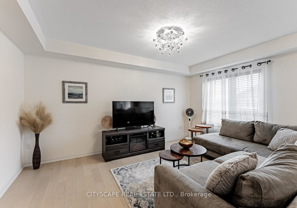700-neighbourhood-circle-mississauga-ontario-w12531782