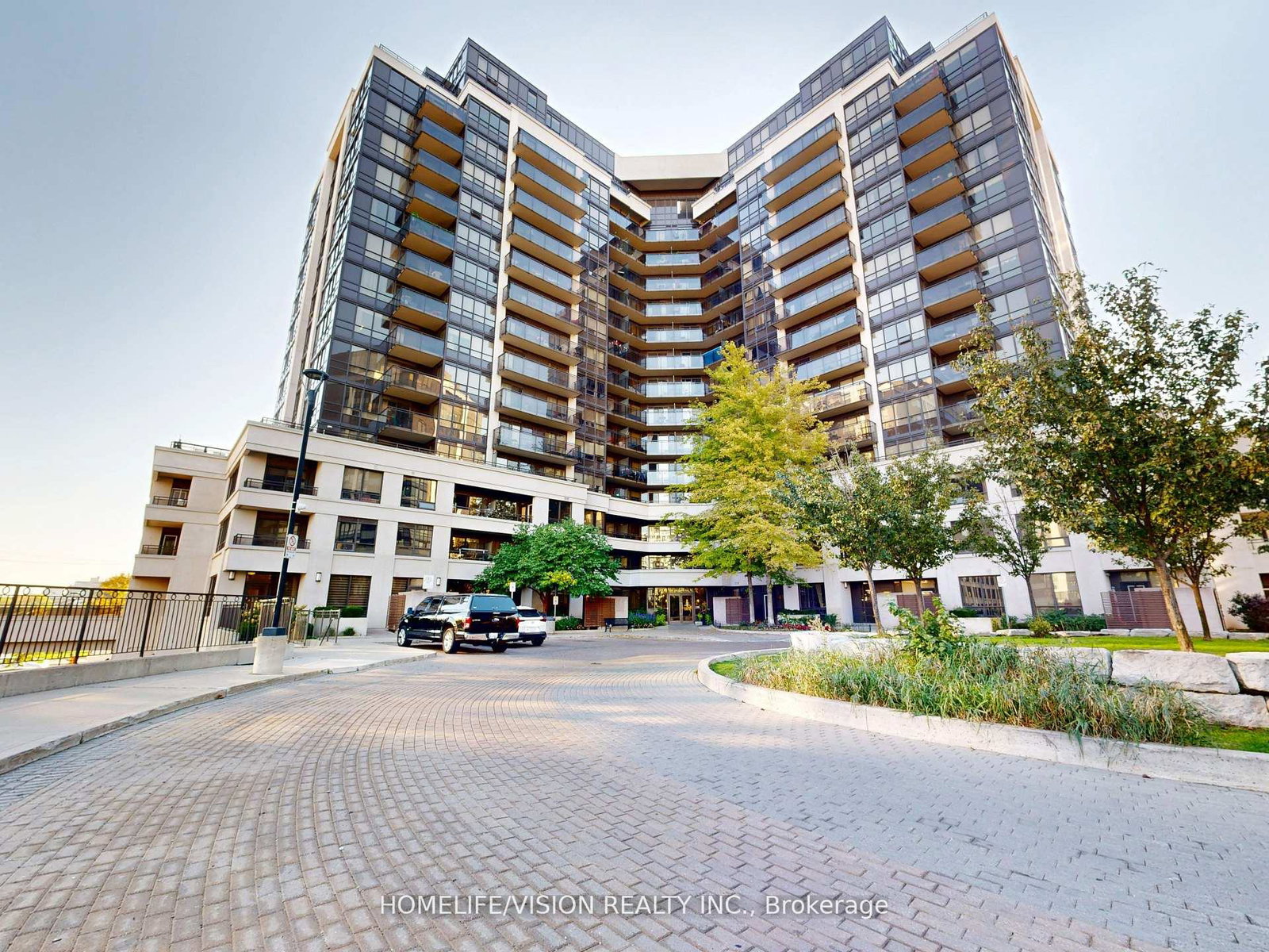 1060-sheppard-avenue-w-york-ontario-w12532304