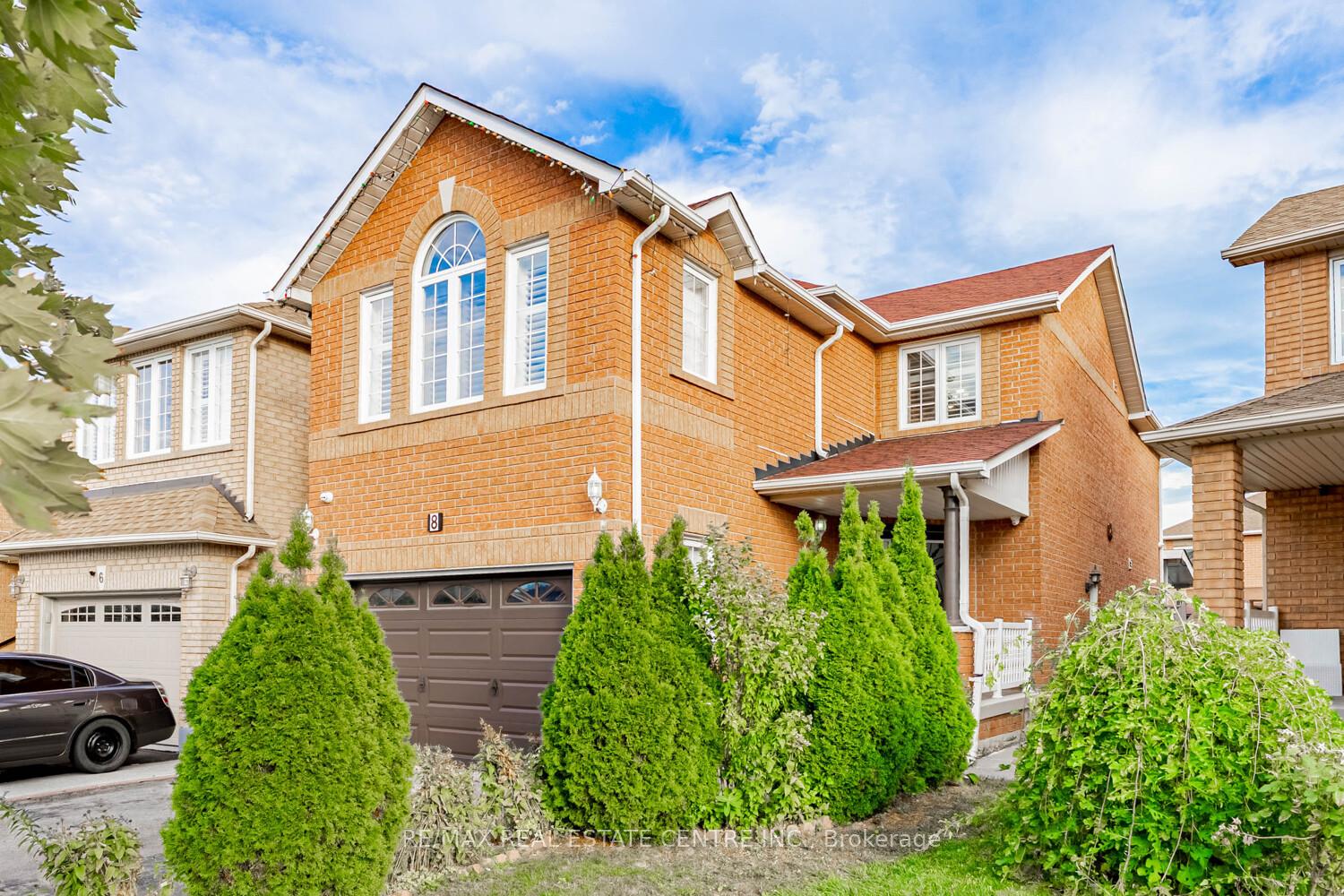 8-mannel-crescent-brampton-ontario-w12532310