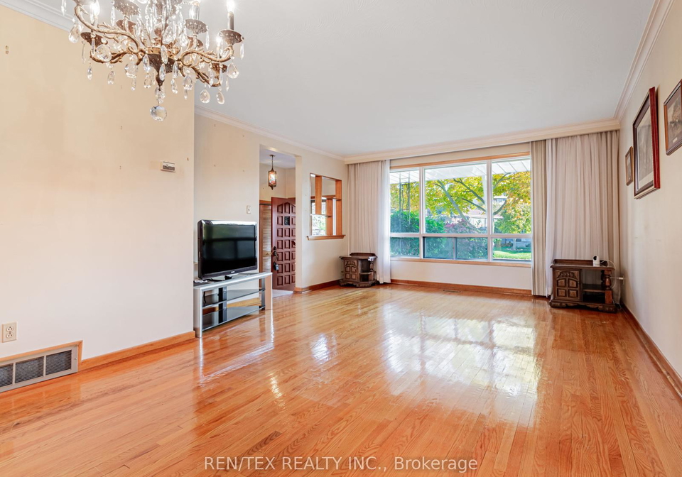 6-blacksmith-crescent-york-ontario-w12532332