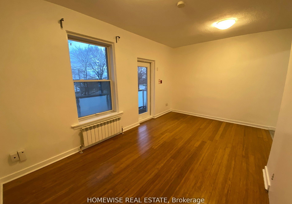1-triller-avenue-toronto-ontario-w12532572