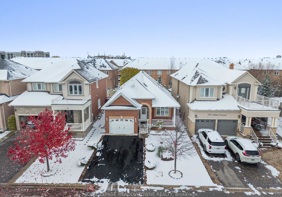 195-minto-crescent-milton-ontario-w12532584
