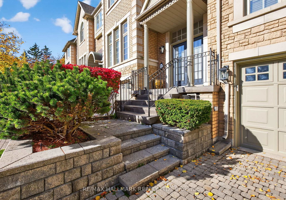 187-la-rose-avenue-etobicoke-ontario-w12532912