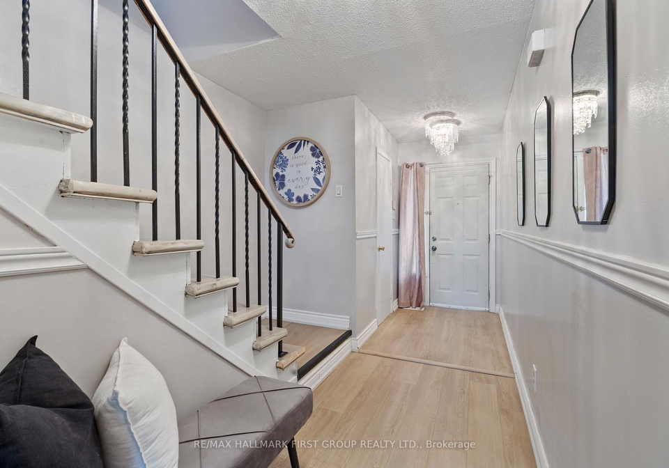 3025-cedarglen-gate-mississauga-ontario-w12533270