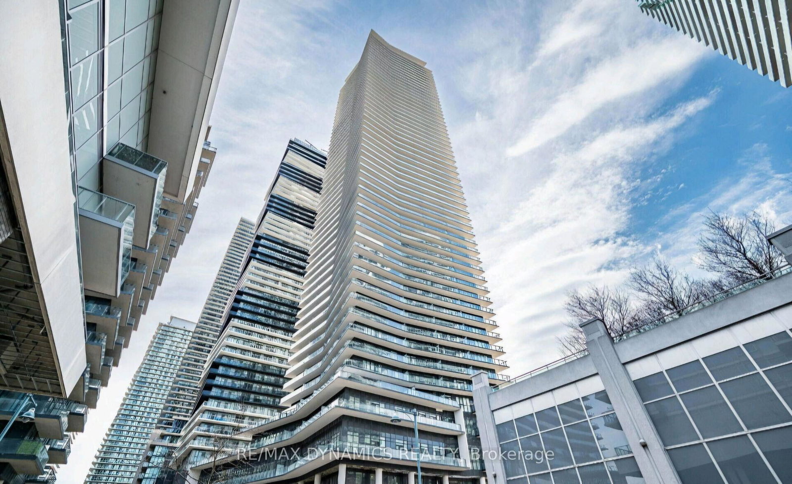 38-annie-craig-drive-etobicoke-ontario-w12533342