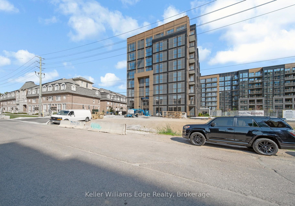 2343-khalsa-gate-oakville-ontario-w12533528