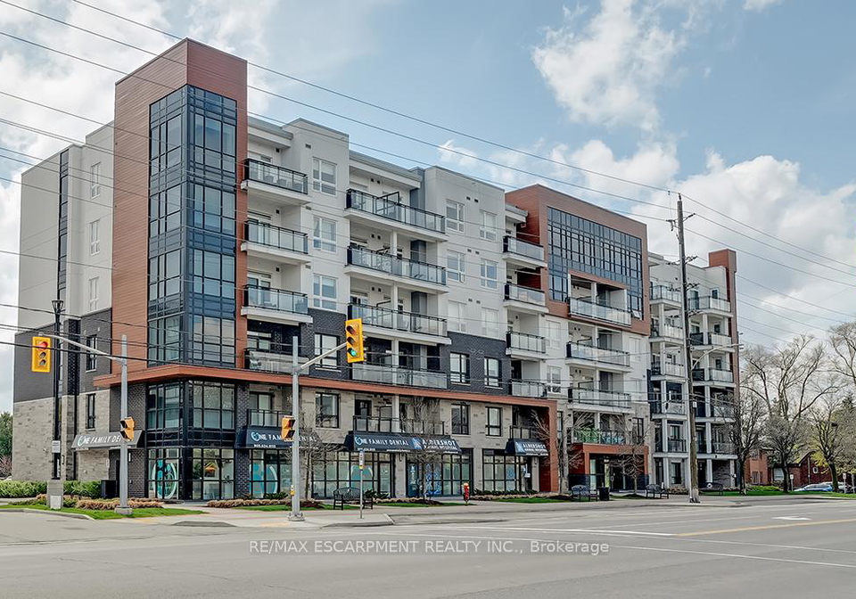 320-plains-road-e-burlington-ontario-w12533542