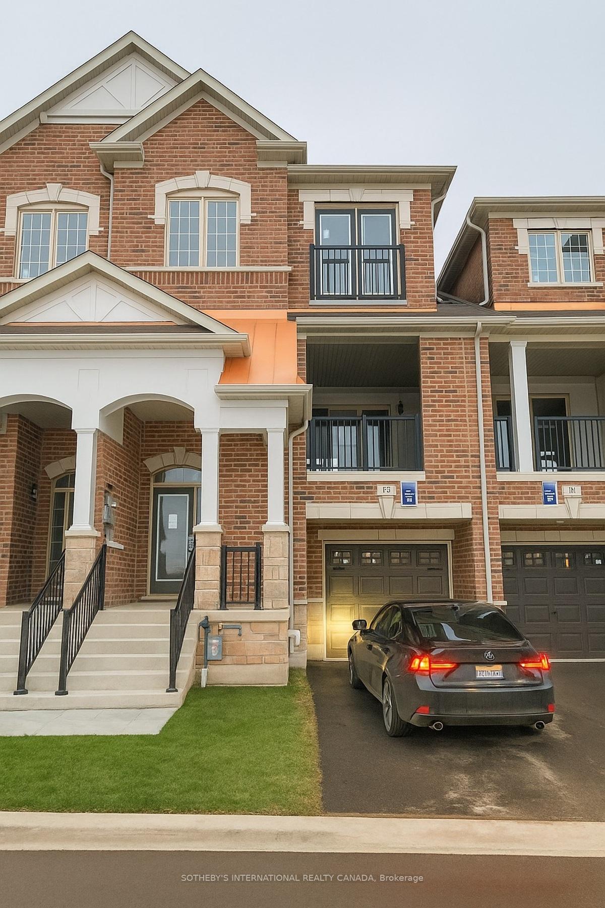 10-oakmore-lane-brampton-ontario-w12533720