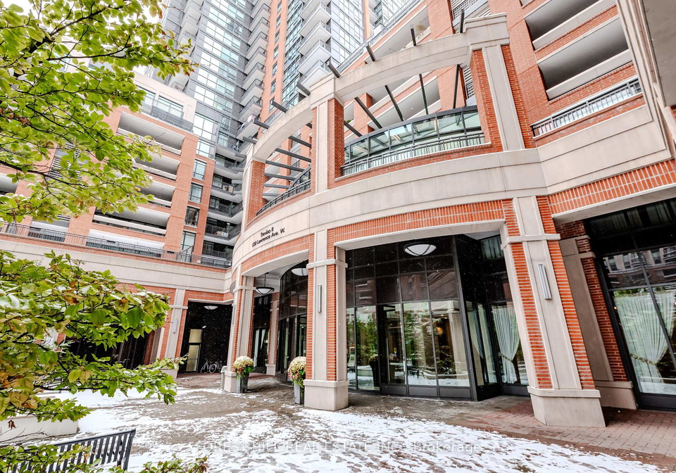 830-lawrence-avenue-w-north-york-ontario-w12534832