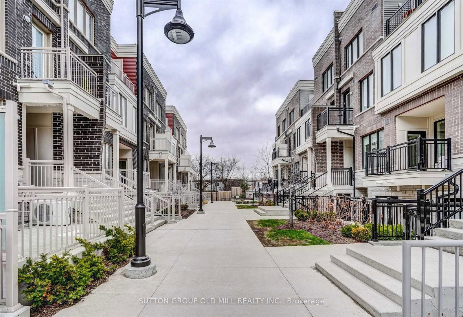 100-long-branch-avenue-etobicoke-ontario-w12534964