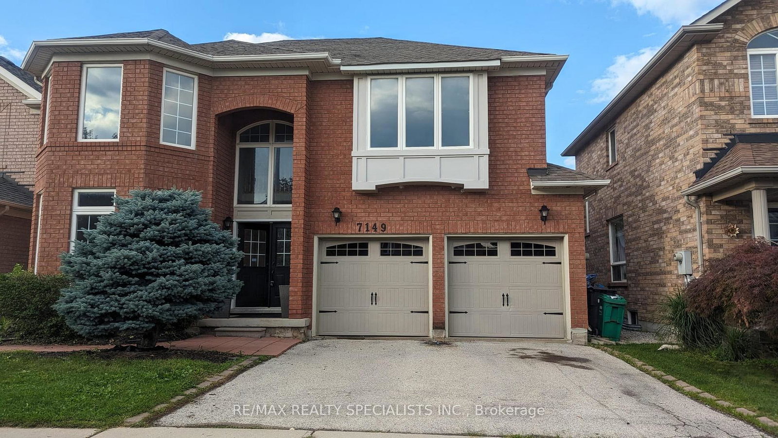 7149-sunthorpe-lane-mississauga-ontario-w12535976
