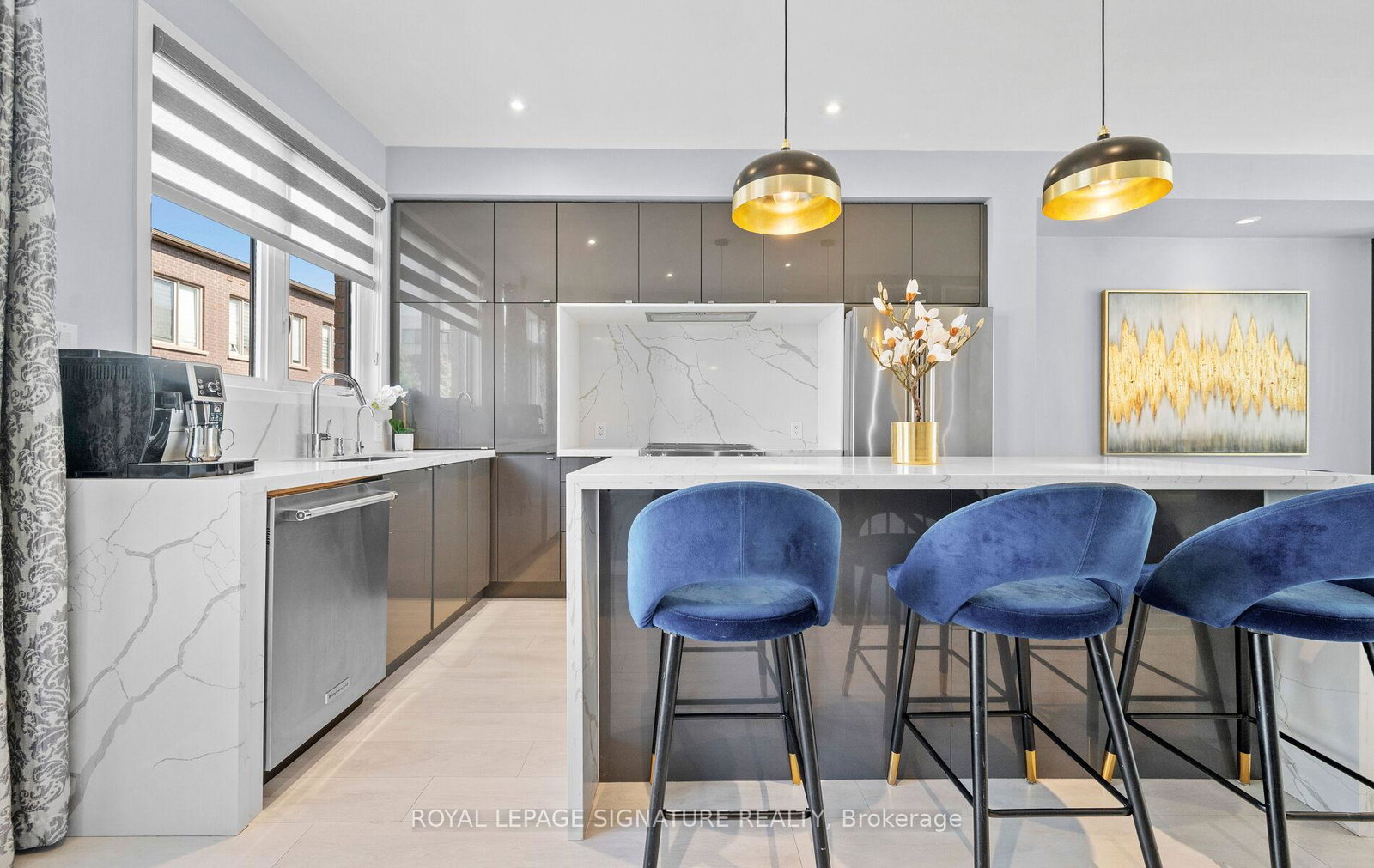 173-sabina-drive-oakville-ontario-w12536484
