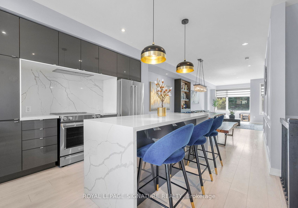 173-sabina-drive-oakville-ontario-w12536484