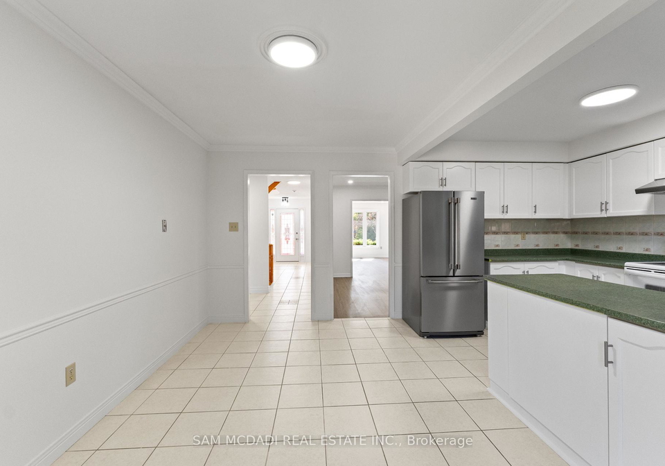 459-glenashton-drive-oakville-ontario-w12537034