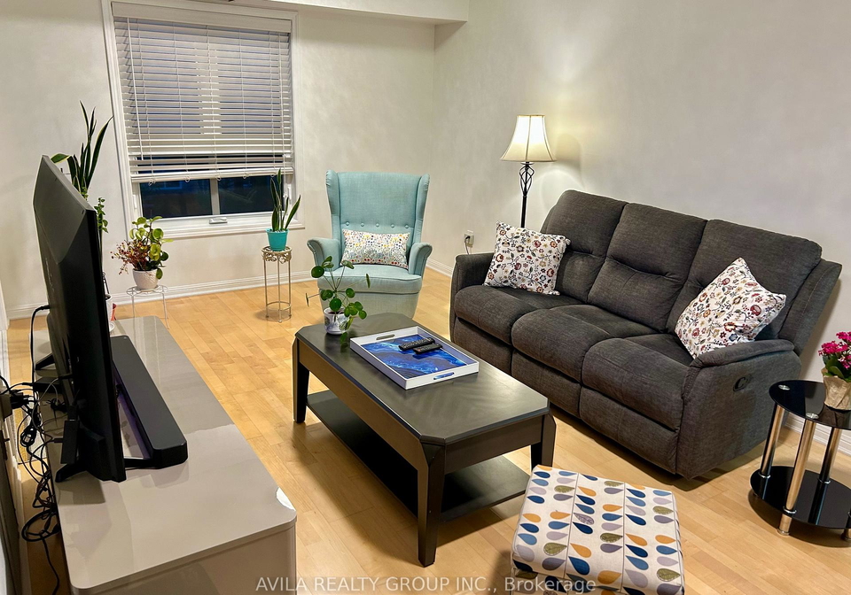 1045-nadalin-heights-milton-ontario-w12537260