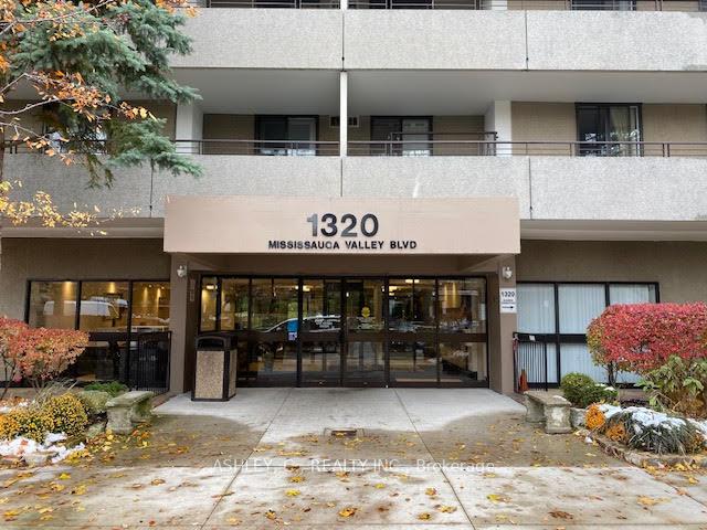 1320-mississauga-valley-boulevard-mississauga-ontario-w12537326
