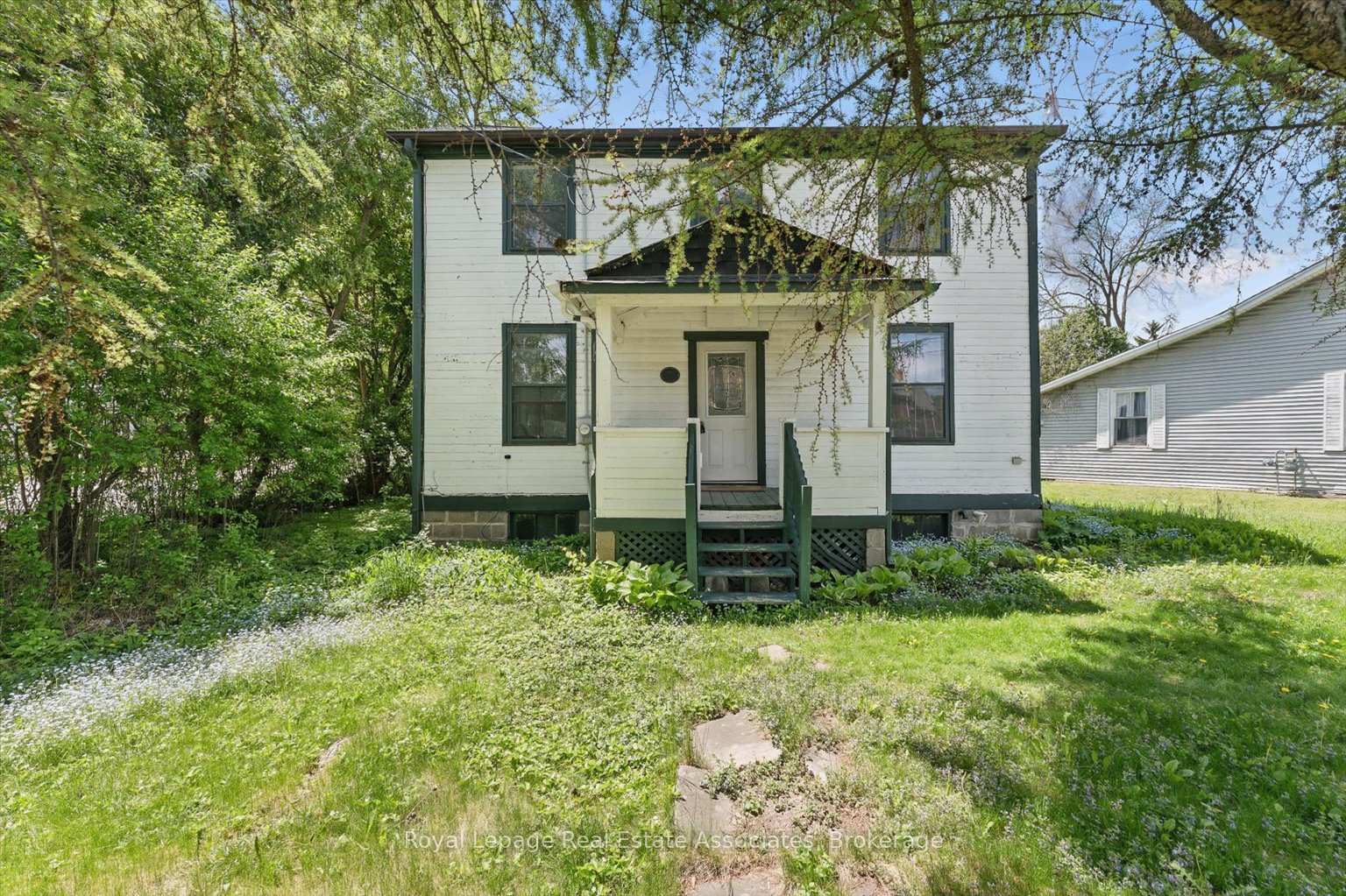 401-draper-street-halton-hills-ontario-w12537728