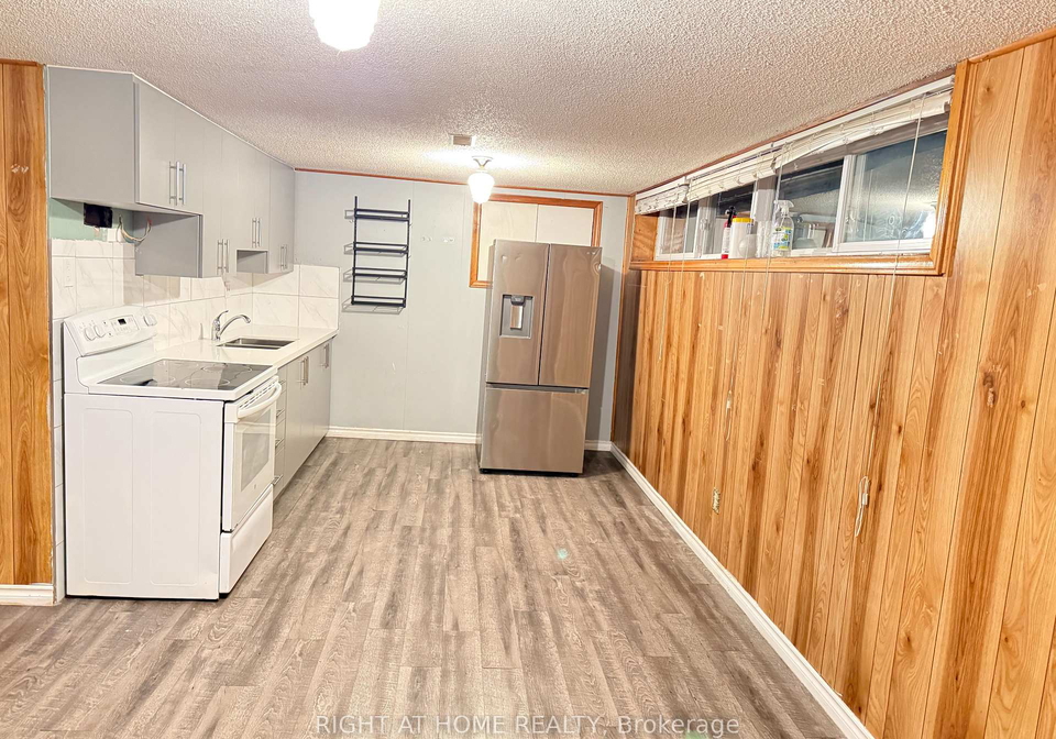 50-whitburn-crescent-york-ontario-w12537836