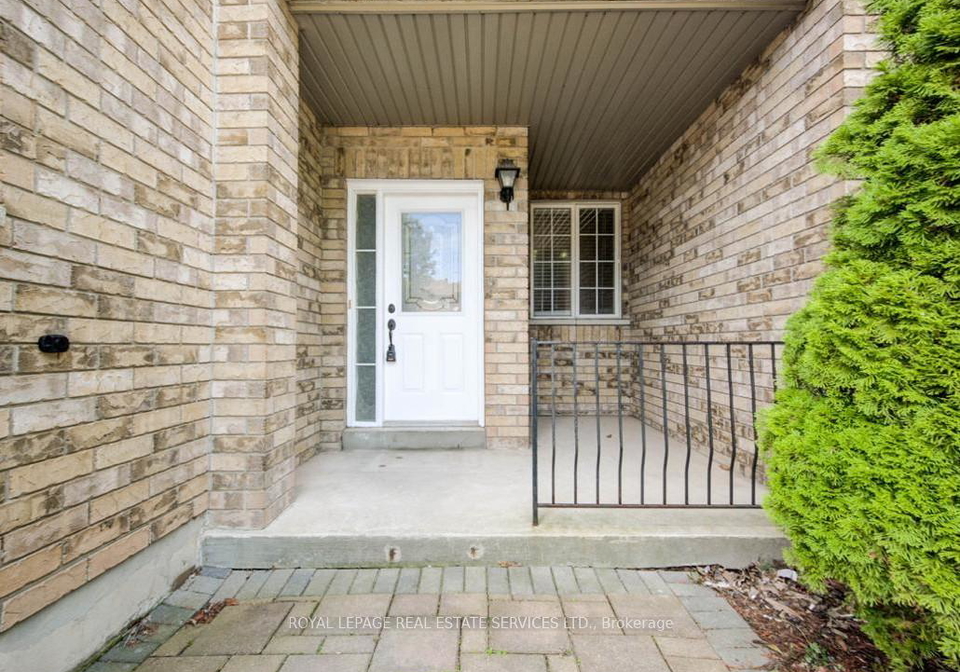 2431-newcastle-crescent-oakville-ontario-w12538194
