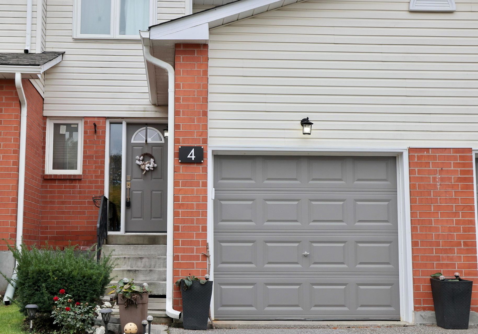 4-stewart-maclaren-road-halton-hills-ontario-w12538216