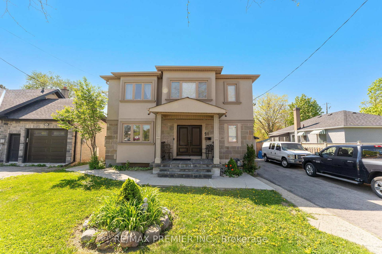 21-yvonne-avenue-york-ontario-w12538878