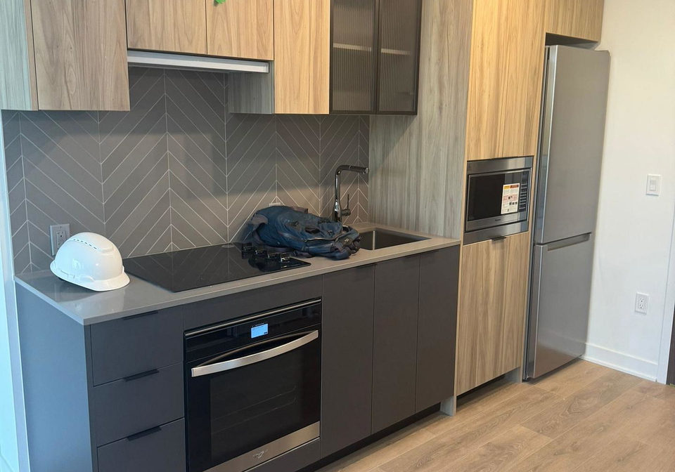 1037-the-queensway-way-w-etobicoke-ontario-w12539002