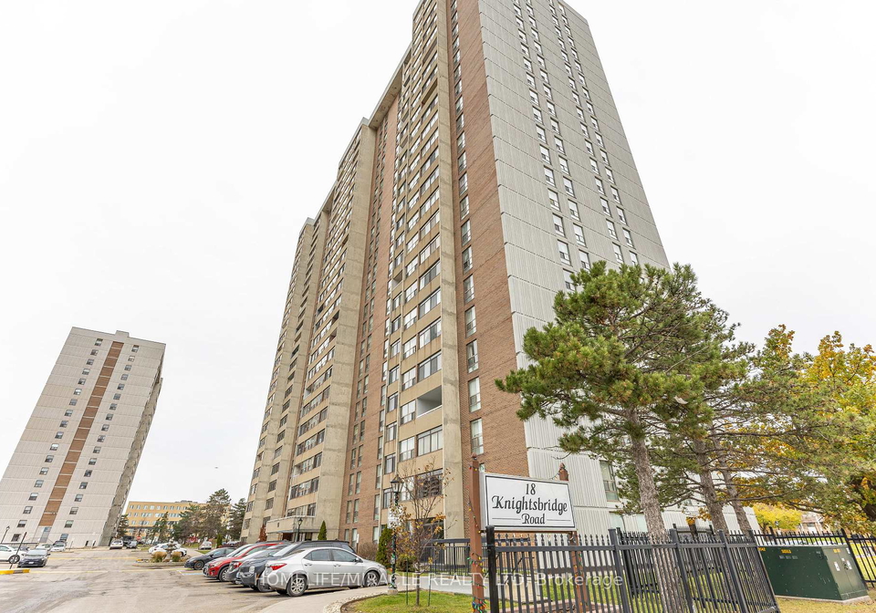 18-knightsbridge-road-brampton-ontario-w12539448