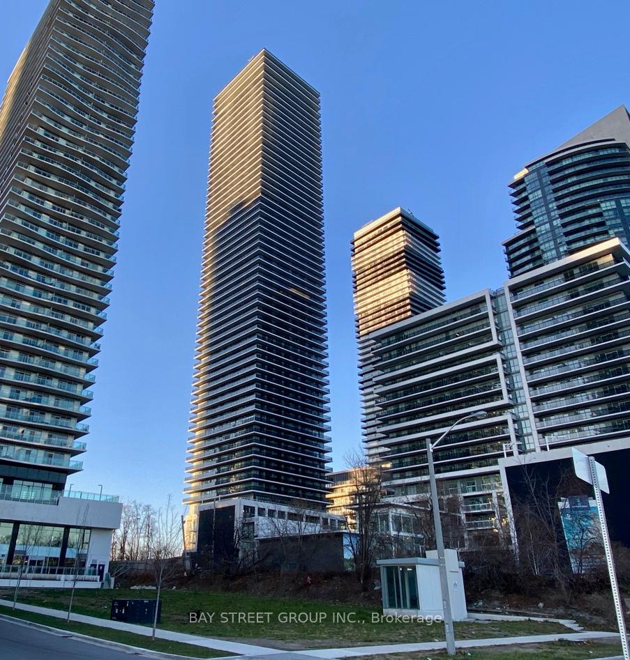 70-annie-craig-drive-etobicoke-ontario-w12539652