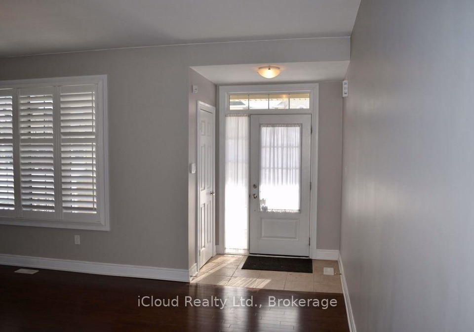 43-merrickville-way-brampton-ontario-w12539812