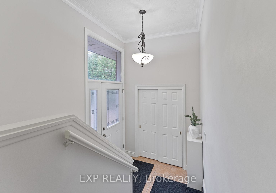 14-caulfield-road-etobicoke-ontario-w12539928