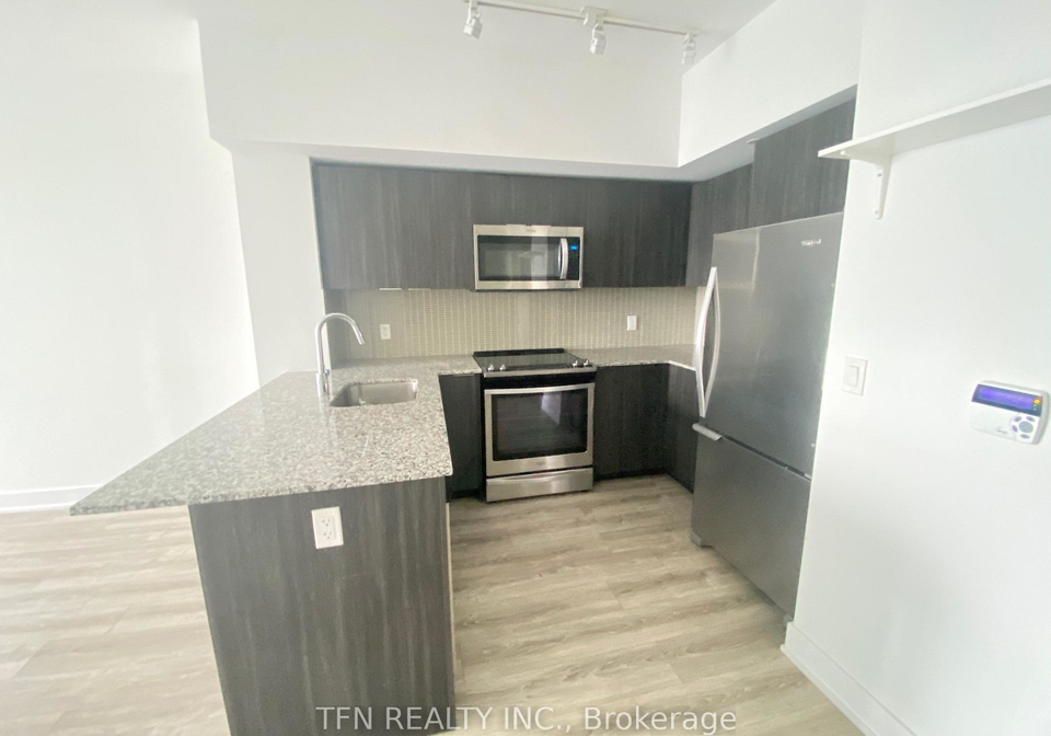 20-shore-breeze-drive-etobicoke-ontario-w12540066