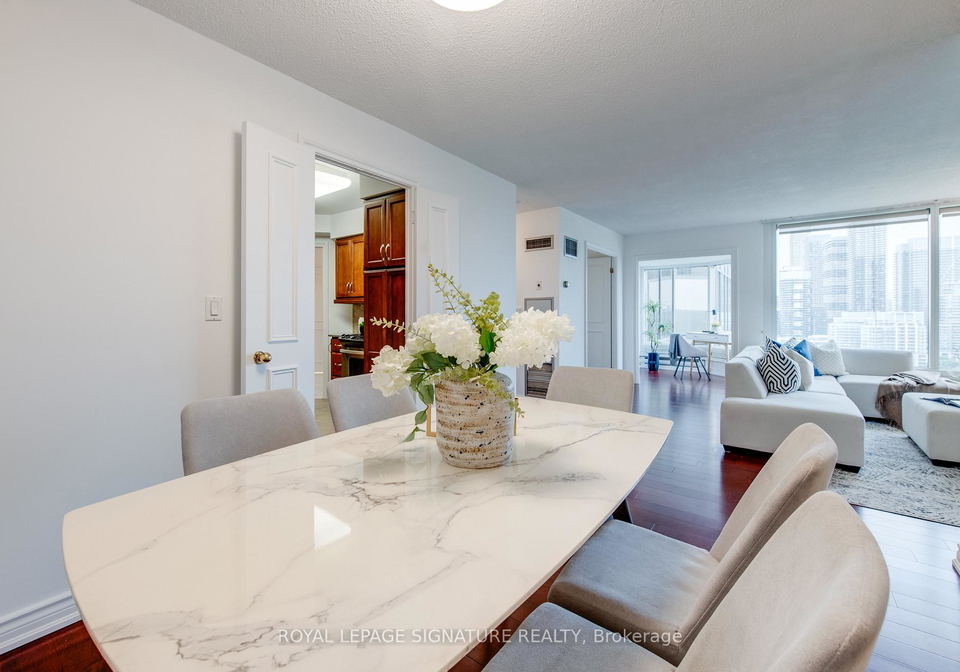 1-palace-pier-court-etobicoke-ontario-w12540248