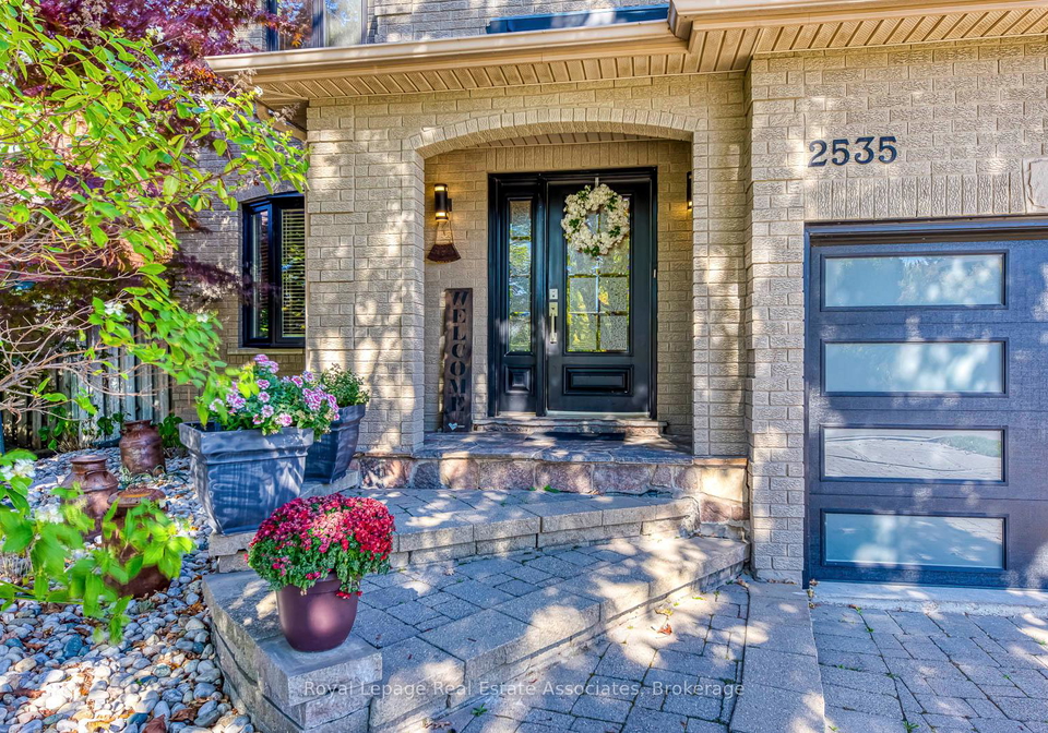 2535-andover-road-oakville-ontario-w12540332